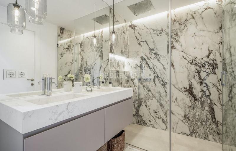 Foto 34d3db67-69ec-46ce-87f7-3926763d12e1. Apartamento  planta baja nueva andalucia en Marbella