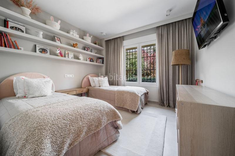 Foto aa2b1e36-660e-4a85-bac5-fa6665e120df. Apartamento  planta baja nueva andalucia en Marbella