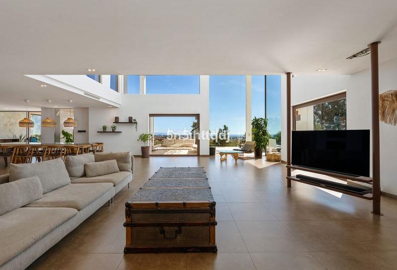 Foto f604a879-9939-493b-9061-f0ff5eb49678. Chalet bonito chalet en benahavis en Benahavís pueblo Benahavís