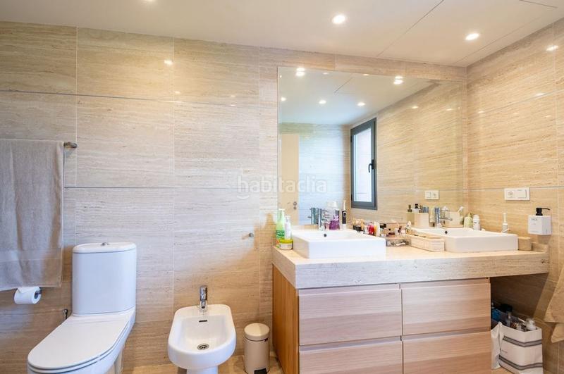 Foto 34d028b2-f5c5-4d07-b3f3-3149806c0c34. Casa bifamiliare con camino piscina in Benahavís pueblo Benahavís