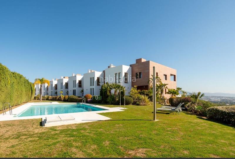 Foto 8b3df778-41fd-4ac2-bddf-0ca199fe9173. Casa bifamiliare con camino piscina in Benahavís pueblo Benahavís