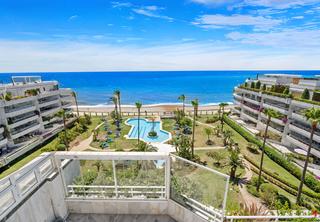Penthouse  Avenida bulevar príncipe alfonso de hohenlohe. Ático dúplex de ensueño en la milla de oro de marbella