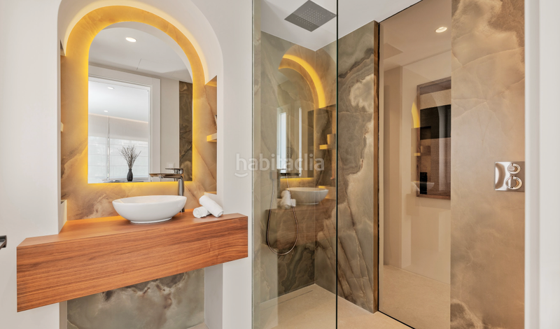 Foto b2aa8de7-8ffb-489d-a386-6f93f278808f. Àtic a calle jabalí 8 a Los Monteros Marbella