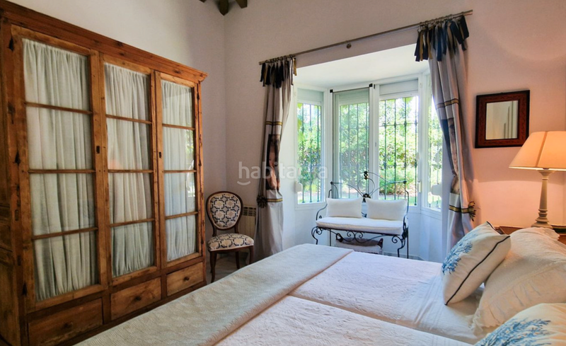 Foto 5fea1212-cfc7-4639-bd47-5a6843a95247. Xalet amb aparcament piscina a Los Naranjos Marbella