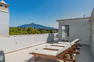 Dúplex a Nueva Andalucía centro. Magnifico duplex en nueva andalucia