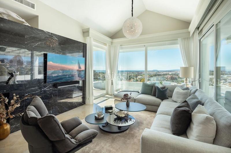 Foto 4c0f4d7b-1350-4103-8fd2-73cff459a262. Chalet in Puerto Banús Marbella