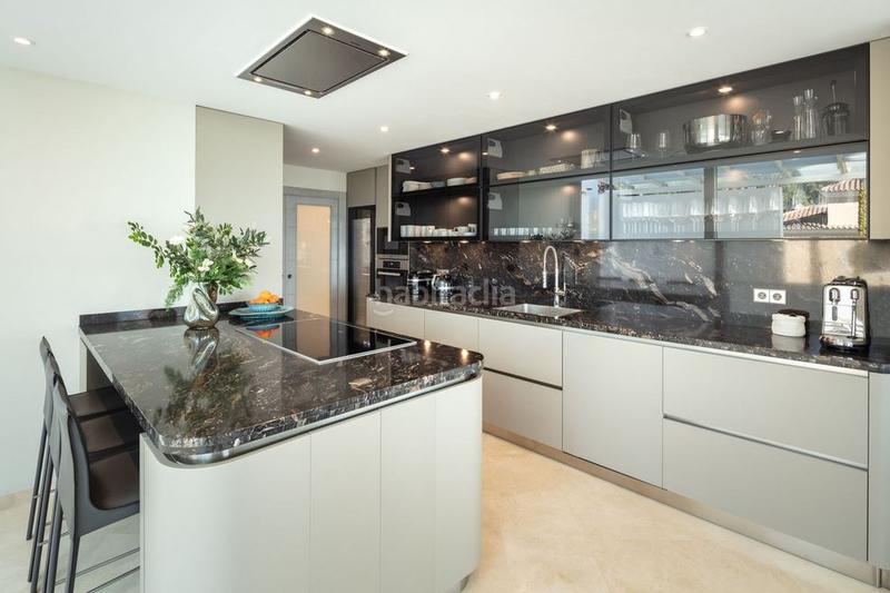 Foto c782402f-ba46-4243-b880-4560b1a918a2. Chalet in Puerto Banús Marbella