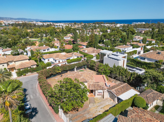 Chalet en Guadalmina Alta. Oportunidad de inversión - villa en venta en guadalmina alta