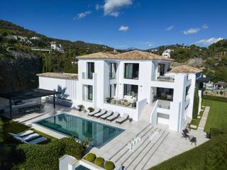 Xalet  Lugar urbanizacion el madroñal. Espectacular villa acogedora en el madroñal - villa valle del ro