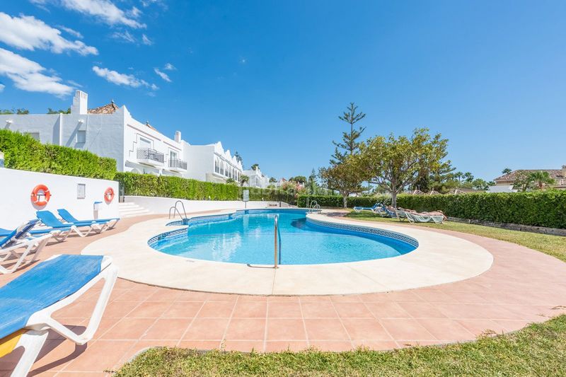 Foto fbfc68e0-d430-4401-80b8-f05410335e2a. Casa adossada a Aloha Marbella