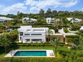 Xalet  Urbanizacion cortesin. Exclusiva villa con vista al golf en la finca cortesin resort -