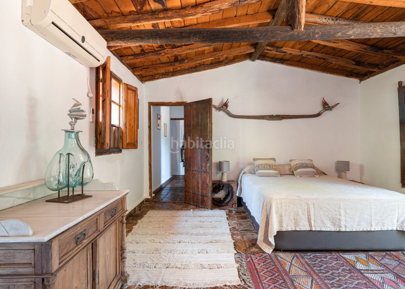 Foto 6a204021-139c-4c46-9109-65fe16fe1ff6. Chalet in avenida la moraleda 5 in Benahavís pueblo Benahavís