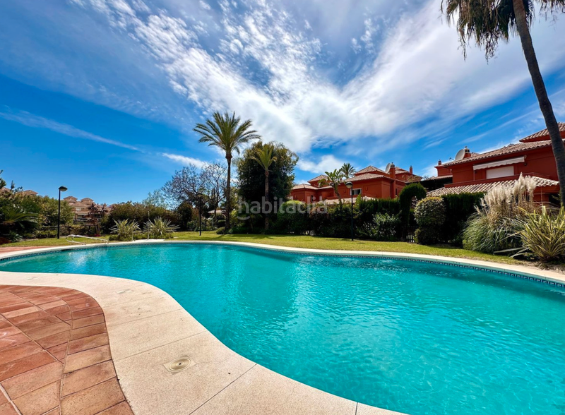 Foto 59dd722c-62ff-4c29-b624-bb85d38fccde. Semi detached house in calle sand 52 in Santa Clara Marbella