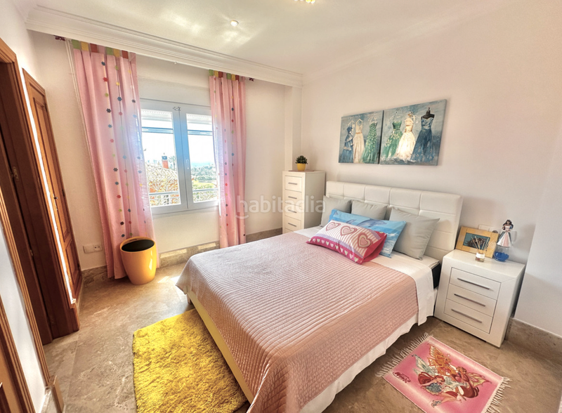 Foto 76276ef1-fa92-48c3-9296-d2467a5117a2. Semi detached house in calle sand 52 in Santa Clara Marbella