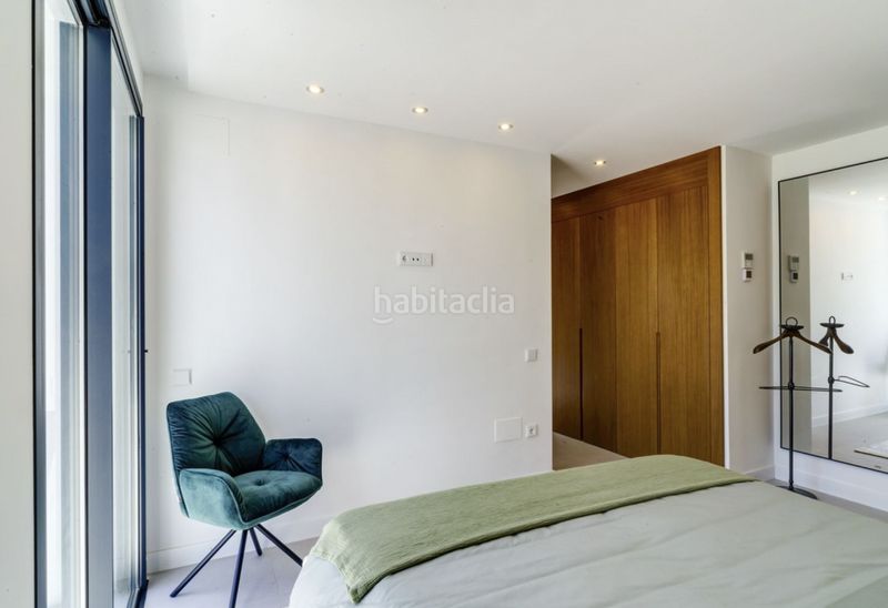 Foto 0f467adf-a4a3-4e47-b880-d75c685fd423. Chalet en paseo del perú 35 increible villa totalmente renovada en Elviria en Marbella