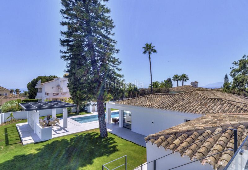Foto afcbb9c9-01f0-4c12-a147-24c82357766f. Chalet en paseo del perú 35 increible villa totalmente renovada en Elviria en Marbella