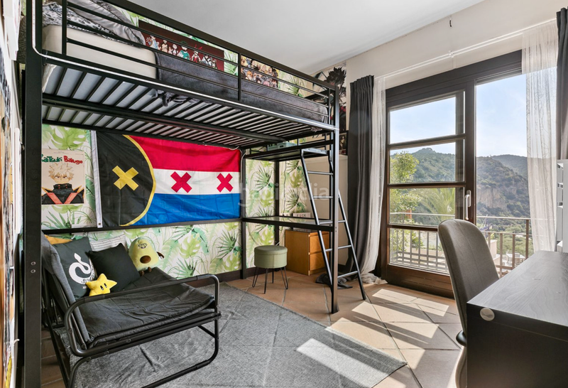 Foto 222c3bf3-7ec2-4989-88dc-55f8808eb489. Reihenhaus in lugar el casar 34 in Benahavís pueblo Benahavís