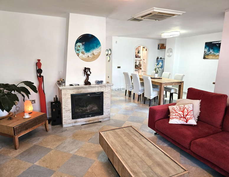 Foto 3652d5bb-7cd8-4065-aa29-9bd0d5835f50. Casa aparellada a calle 19 c 501 a Guadalmina Alta Marbella