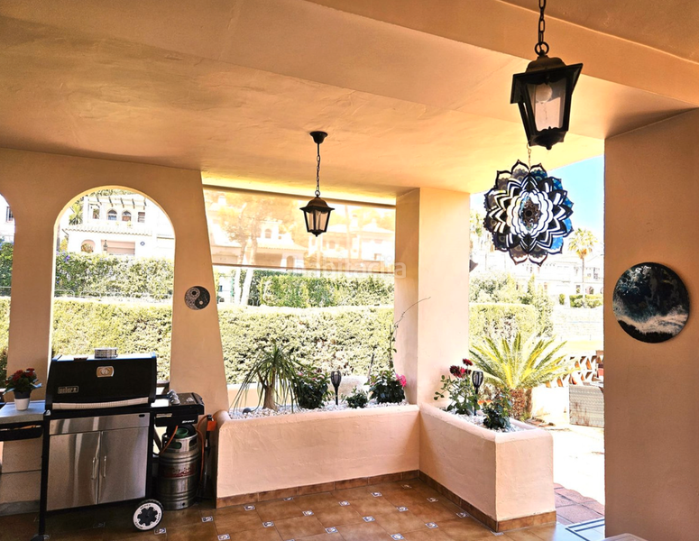 Foto b2d1606c-6e15-4724-85da-d64eb37cc2b3. Casa aparellada a calle 19 c 501 a Guadalmina Alta Marbella