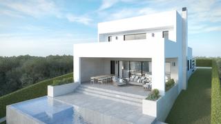 Terreny residencial a Autovía del mediterráneo km 150. Exclusivo terreno de 575 m², ubicado en primera línea del campo