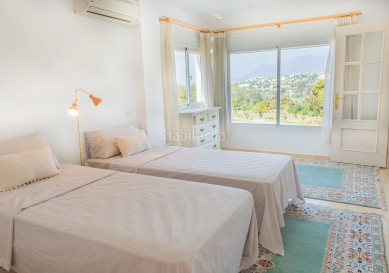 Foto 466c20d9-6a99-4dc1-a819-6af64a9cfa90. Reihenhaus in avenida de la gardenia 190p in Paraiso - Barronal Estepona