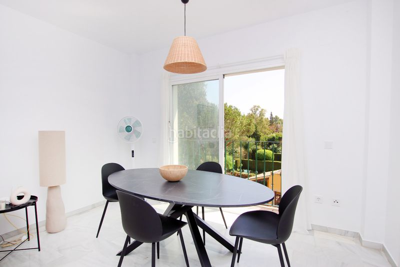 Foto 0c01e635-daa7-442f-b008-7a18329d581a. Miete etagenwohnung in avenida de los andaluces 55 in Estepona