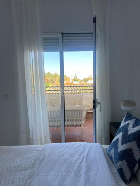 Foto c5c48839-87fa-42ad-bf72-15ed9ab266ce. Miete etagenwohnung in avenida de los andaluces 55 in Estepona