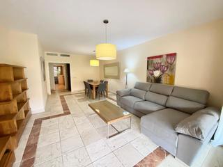 Location Appartement à Calle pico alcazaba 21. Apartamento en alquiler benatalaya