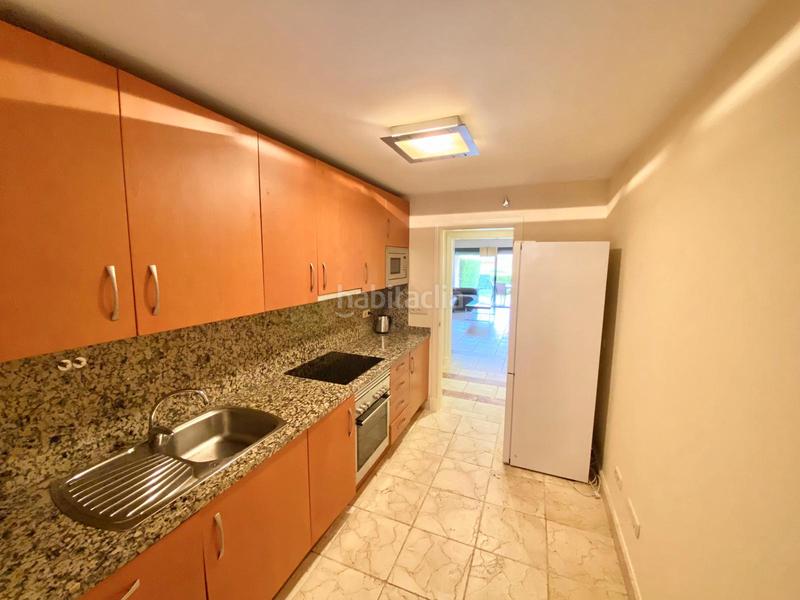Foto c9a2b1d1-3e79-4d2a-8022-a60bc7573787. Location appartement dans calle pico alcazaba 21 dans Estepona