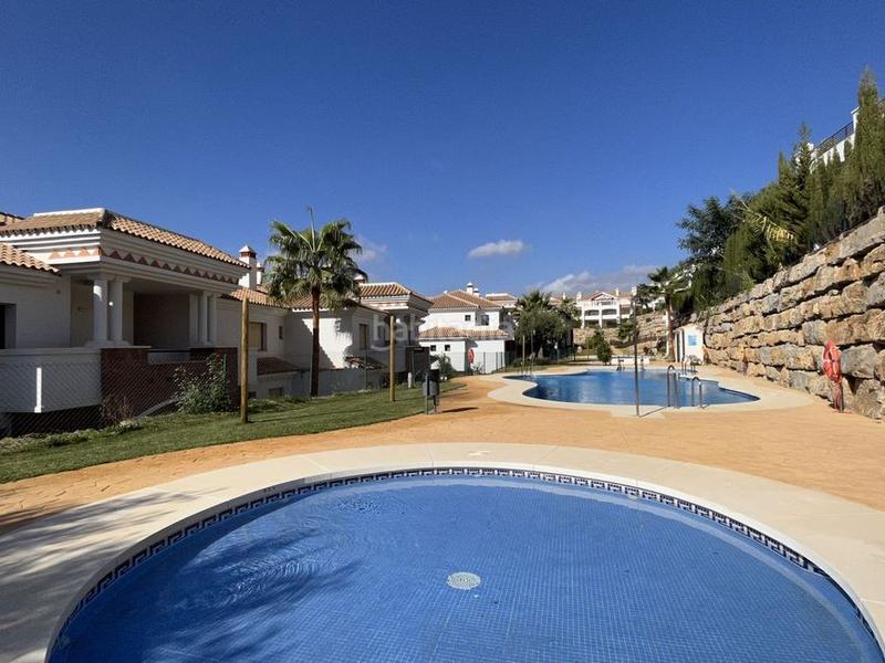 Foto 7b98ca47-622f-41dd-9b95-d3b129334455. Flat with parking pool in Casares golf - Casares del sol Casares