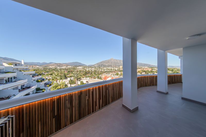 Foto 118324d8-cf9e-45b9-977d-7538369e4dd9. Apartament amb piscina a Nueva Andalucía centro Marbella
