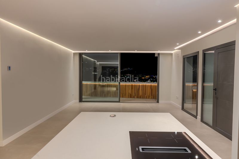 Foto 14bc603a-ed6e-4e0c-a1b3-35ba1c6b1e70. Apartament amb piscina a Nueva Andalucía centro Marbella