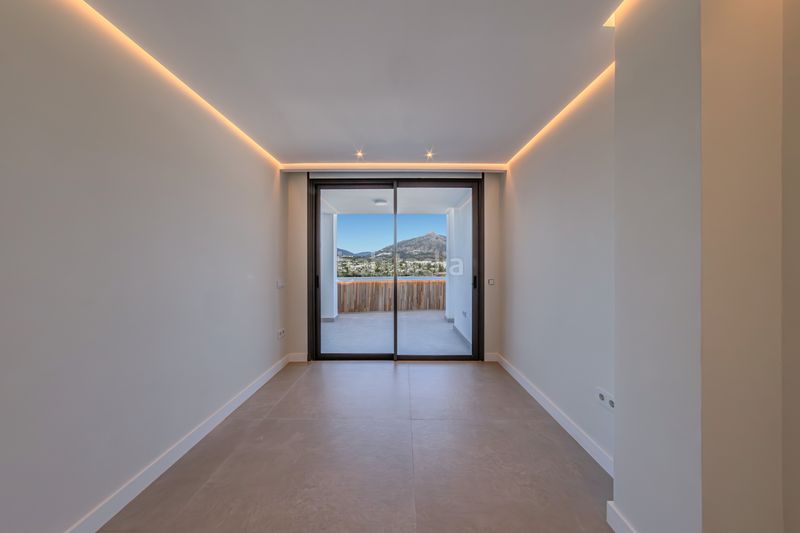 Foto f188a07b-c675-4d80-82fc-e425b86cffe0. Apartament amb piscina a Nueva Andalucía centro Marbella