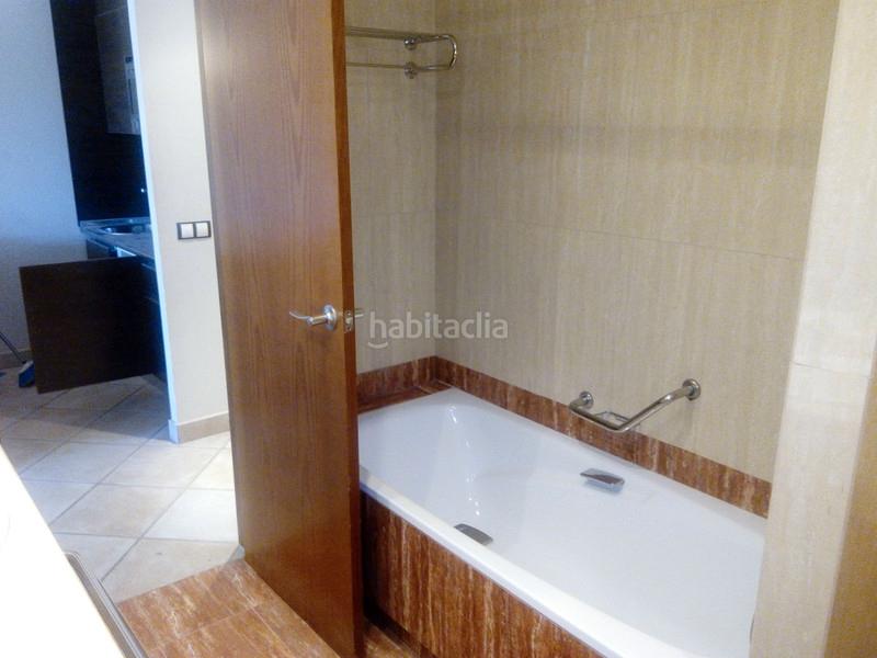 Foto 174832ee-4791-4e42-a31a-ceac04b41f07. Estudi amb aparcament piscina a Bel - Air Estepona