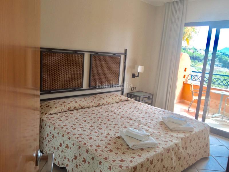 Foto 24a2aee4-8af9-4571-9583-2a655b959766. Estudi amb aparcament piscina a Bel - Air Estepona