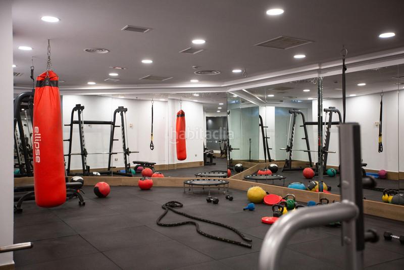 Foto 2e391860-0454-4436-b5c1-fb4f7b45f78a. Estudi amb aparcament piscina a Bel - Air Estepona