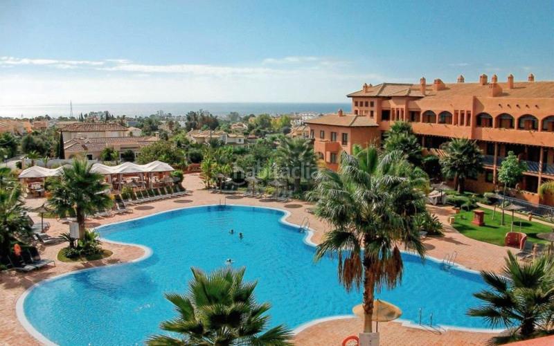 Foto 6cda01f8-8b03-43ea-a58c-8d893c2508eb. Estudi amb aparcament piscina a Bel - Air Estepona