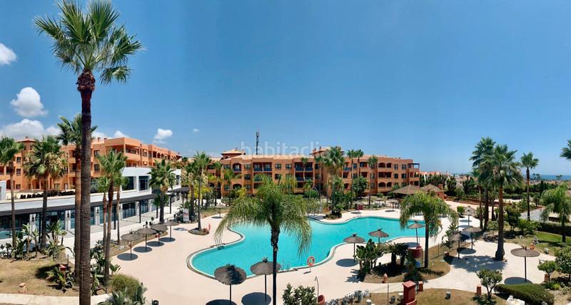 Foto c97c8ac1-6cfd-4a87-bc83-97711317d8cb. Estudi amb aparcament piscina a Bel - Air Estepona