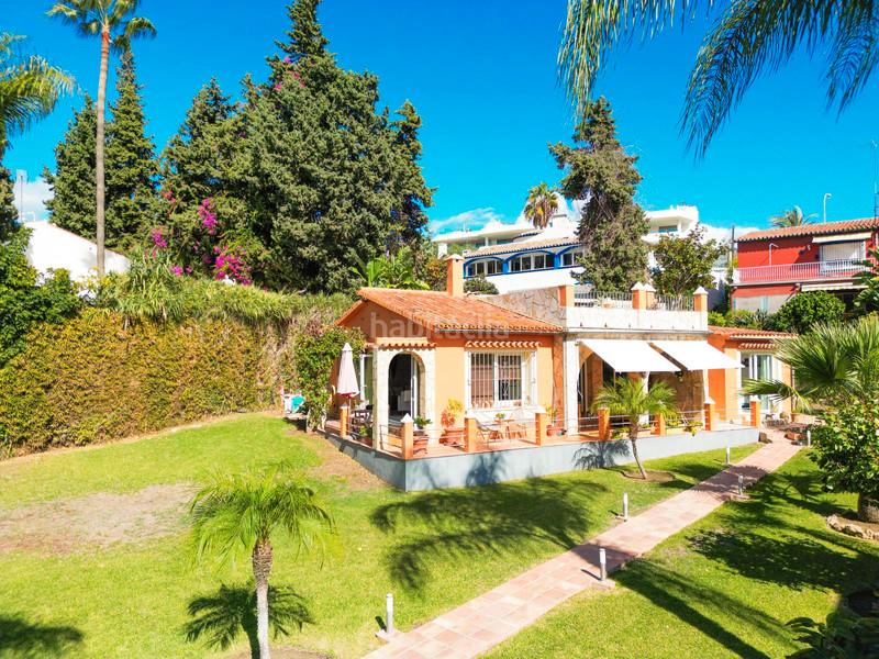 Foto 7aada48d-2cbd-46e3-8495-52c5e009f628. Chalet villa en nueva andalucía: ideal para renovación y revalorización, a 5 minutos de puerto banús. en Marbella