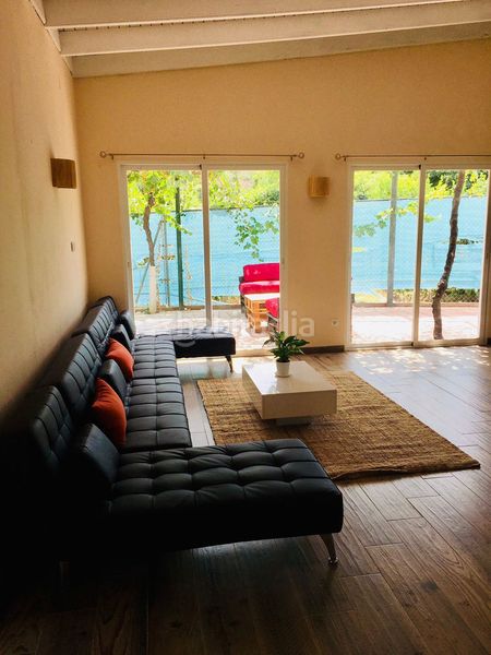 Foto e085ab7f-cfde-45df-99ca-0f61354b7464. Chalet mit kamin parking pool in Benahavís pueblo Benahavís
