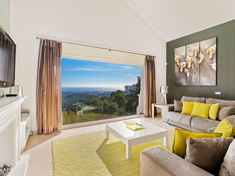 Foto 63f0d2ae-9eda-44f0-8f29-1d80c9f8461c. Xalet amb xemeneia aparcament piscina a Montemayor - Marbella Club Benahavís