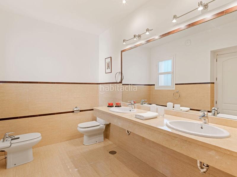 Foto 9b35ca6d-b617-4726-994e-6ad74d370b54. Xalet amb xemeneia aparcament piscina a Montemayor - Marbella Club Benahavís