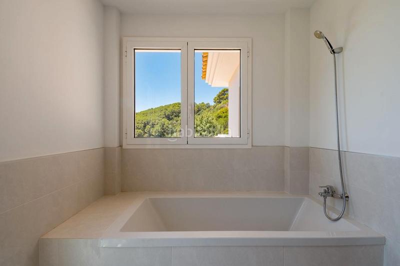 Foto 592461bb-af44-450a-b0bb-619462efe05a. House in camino a monte mayor 2 in Benahavís pueblo Benahavís