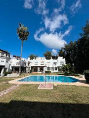 Casa a Calle sirio 13. Casa / chalet adosado en venta en calle sirio 13, marbella