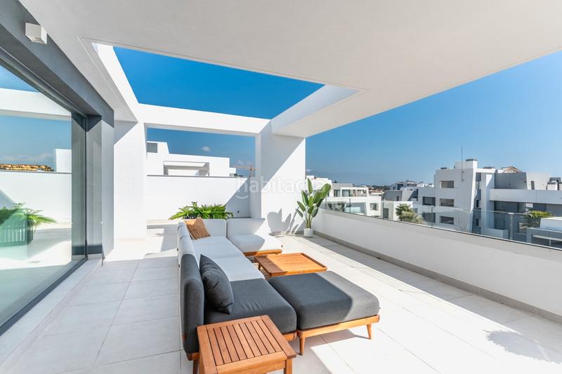 Foto 8c55ae63-ea30-494c-9e41-e60112b451b5. Àtic a n/a a Parque Central Estepona