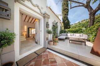 Chalet in Arrabal la caridad 9d. Casa / chalet adosado en venta en 29602 marbella, málaga, españa