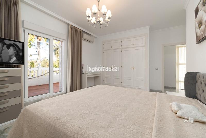 Foto 6b71890c-378a-4d80-bd8d-edf488a6c3e5. Chalet en calle garcía lorca 58 villa independiente en venta en Estepona