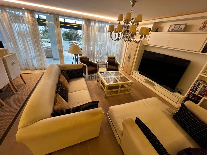 Foto 73395a0e-84a0-4e54-b76e-e9458af559f1. Apartament a avenida josé banús 17 a Puerto Banús Marbella