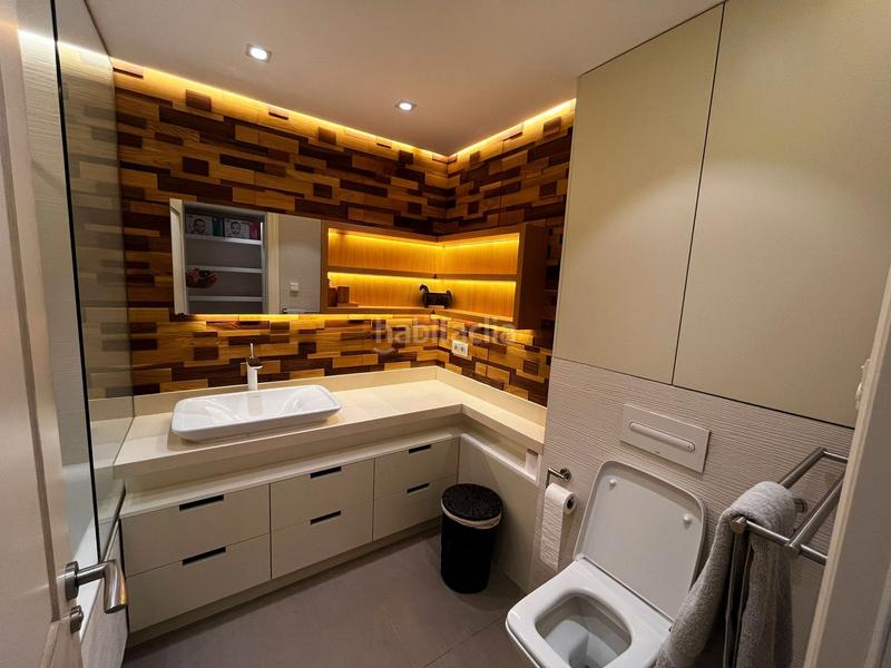 Foto 9bf38131-2671-48c2-bec7-1be36a2f7852. Apartament a avenida josé banús 17 a Puerto Banús Marbella