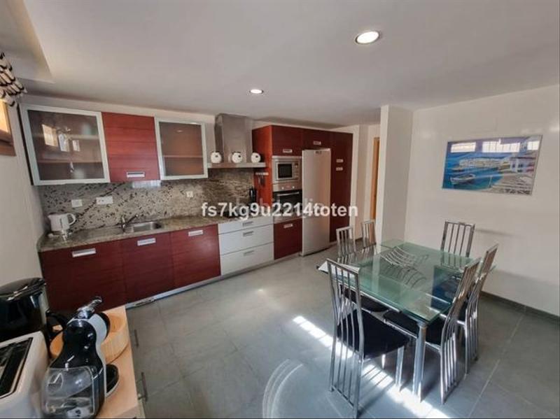 Foto 0248017f-eea8-4754-aef5-957a0c061cea. Pis a calle el pinar 23 a Alto de los Monteros Marbella